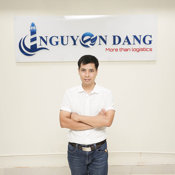 Nguyen Dang Viet Nam team - Mr Fernando