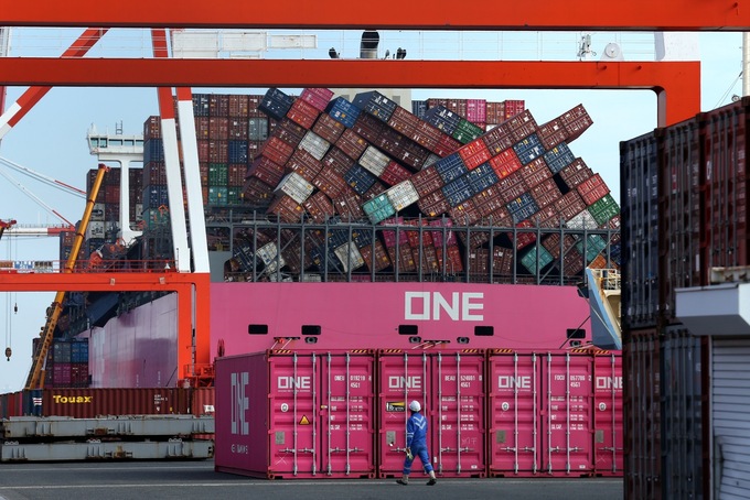 Vì sao ngày càng có nhiều container rơi xuống biển