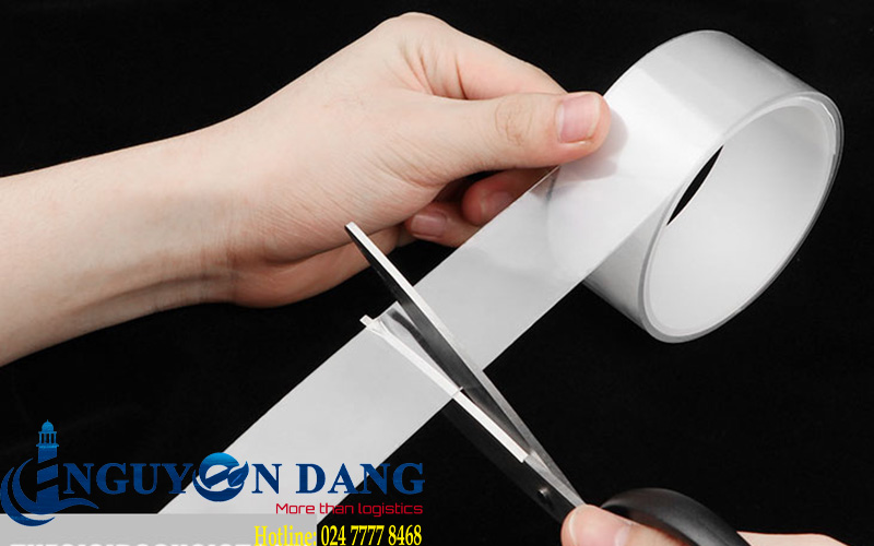 Thủ tục nhập khẩu băng keo dán ô tô