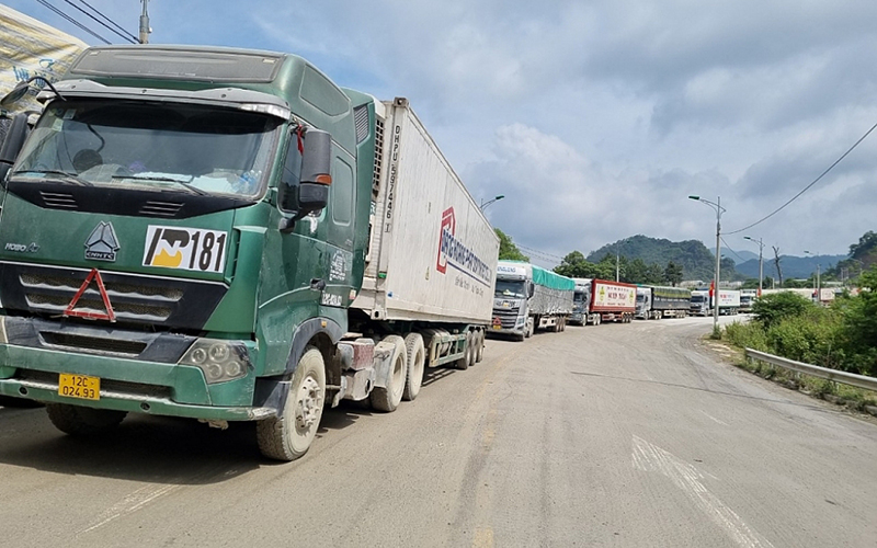 Hải quan Lạng Sơn đẩy mạnh tạo thuận lợi XNK hàng hóa mùa cao điểm cuối năm
