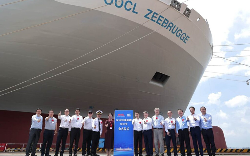 Tàu OOCL Zeebrugge 24.188 TEU thân thiện với môi trường mới của OOCL